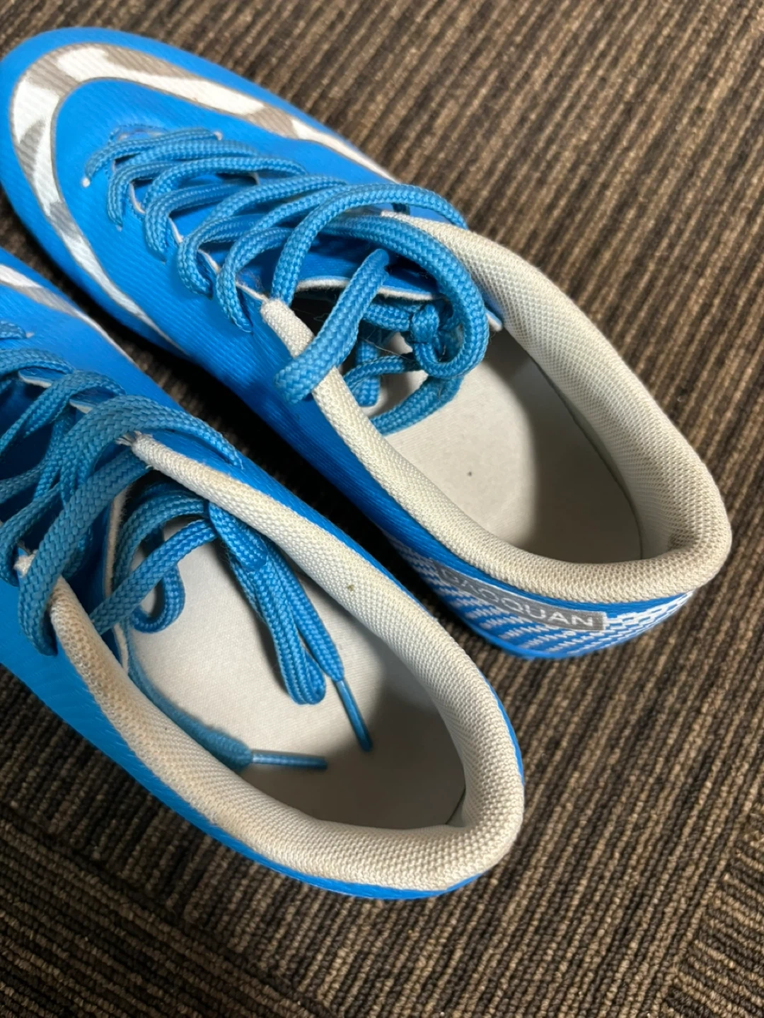 サッカーシューズ 青の写真2枚目