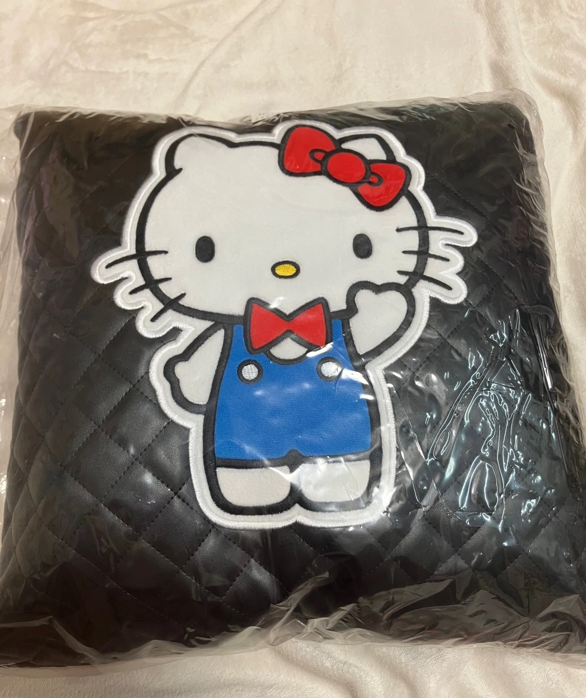 キティ クッション