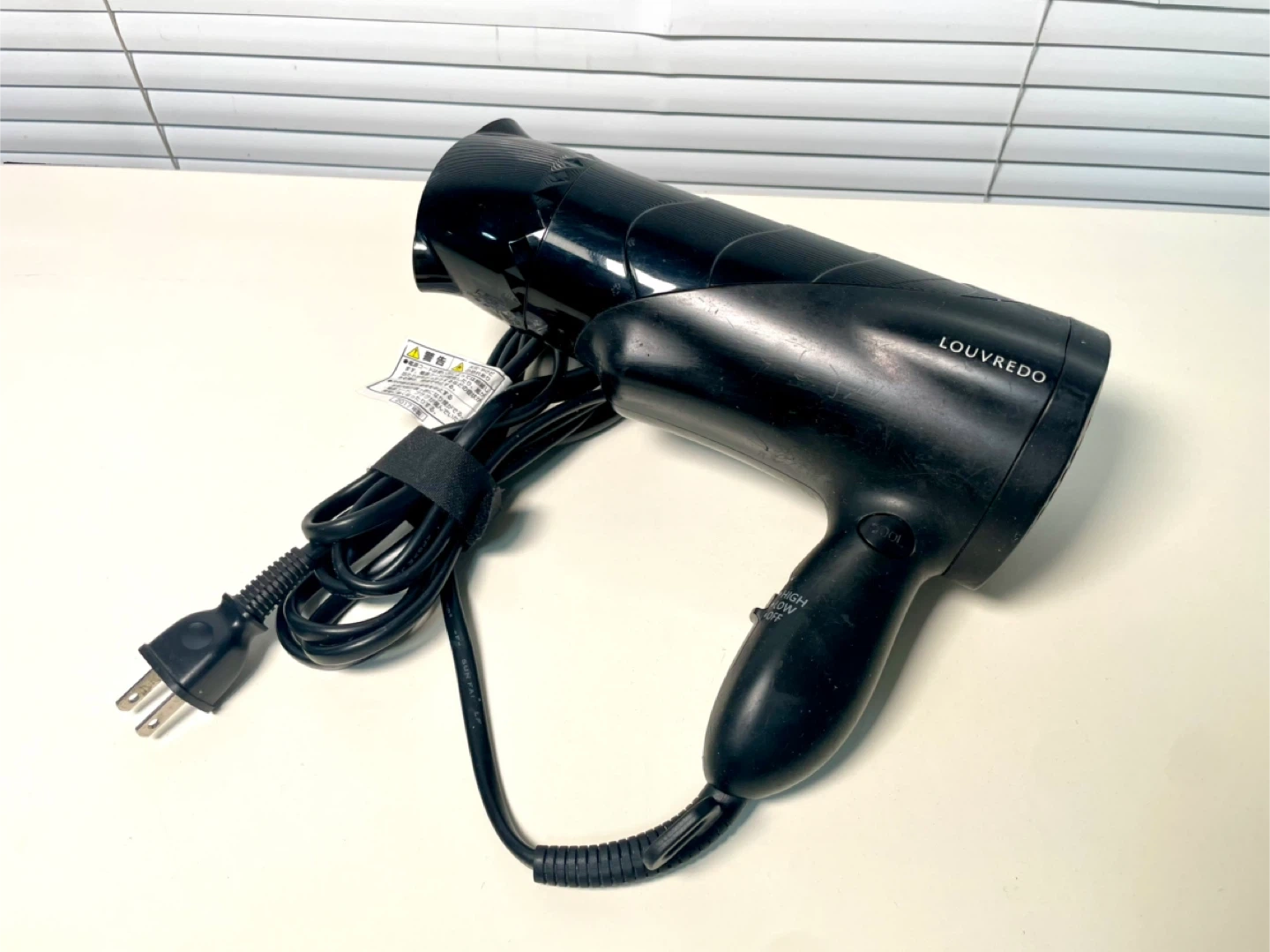LOUVREDO ルーヴルドー 復元ドライヤー ブラック LJ-365