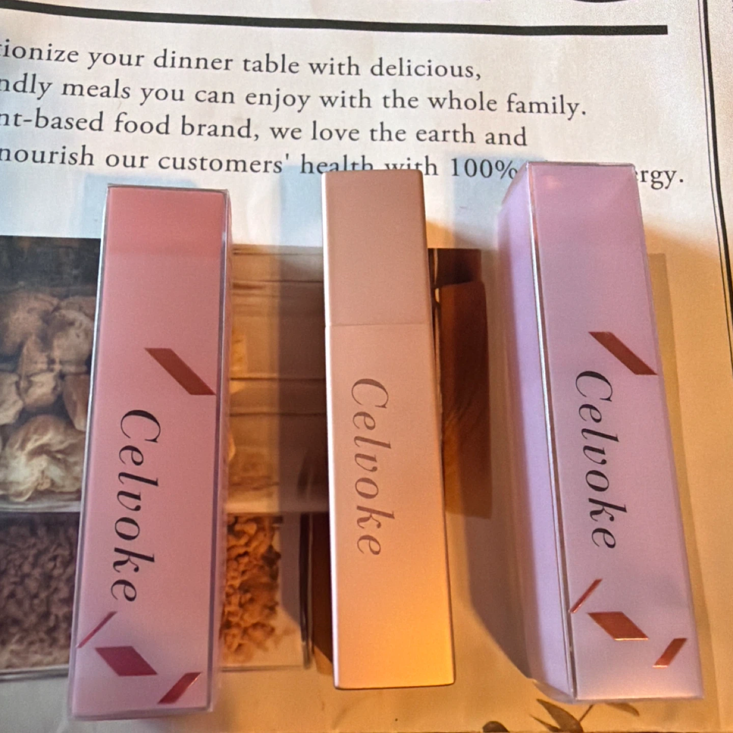 最終お値下げ‼️激安SALE❤️新品未使用💄💕CELVOKE アラウズリップス ➕限定ケース付き🩷の写真2枚目