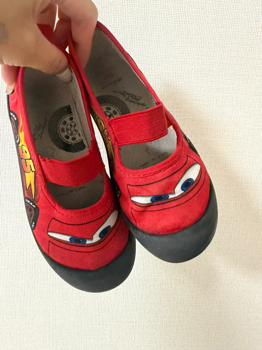 カーズ マックィーン 上履き 18cm