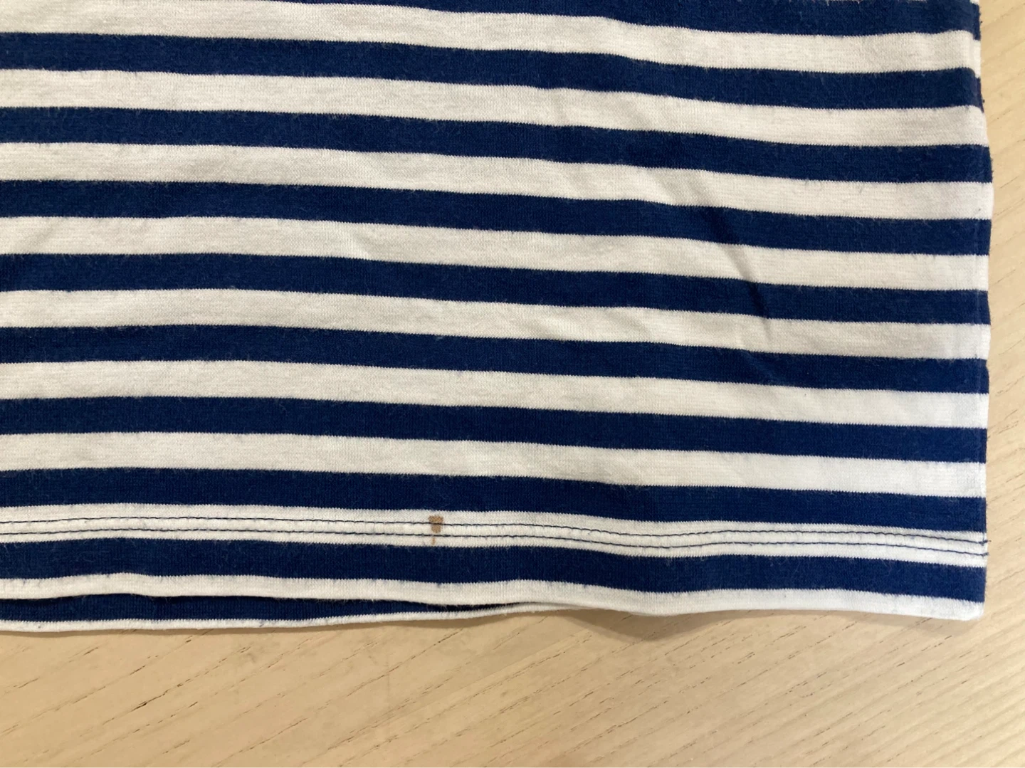 プチバトー  Tシャツ　104センチの写真3枚目