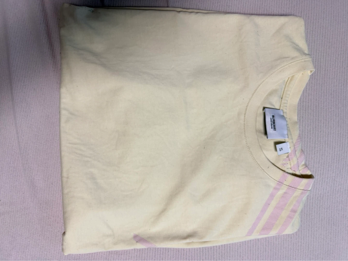新品・未使用バーバリー 半袖Tシャツ クリーム色 XLサイズ