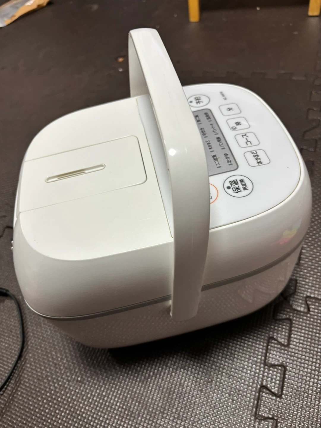 東芝 炊飯器 RC-5MFM 0.54Lの写真2枚目