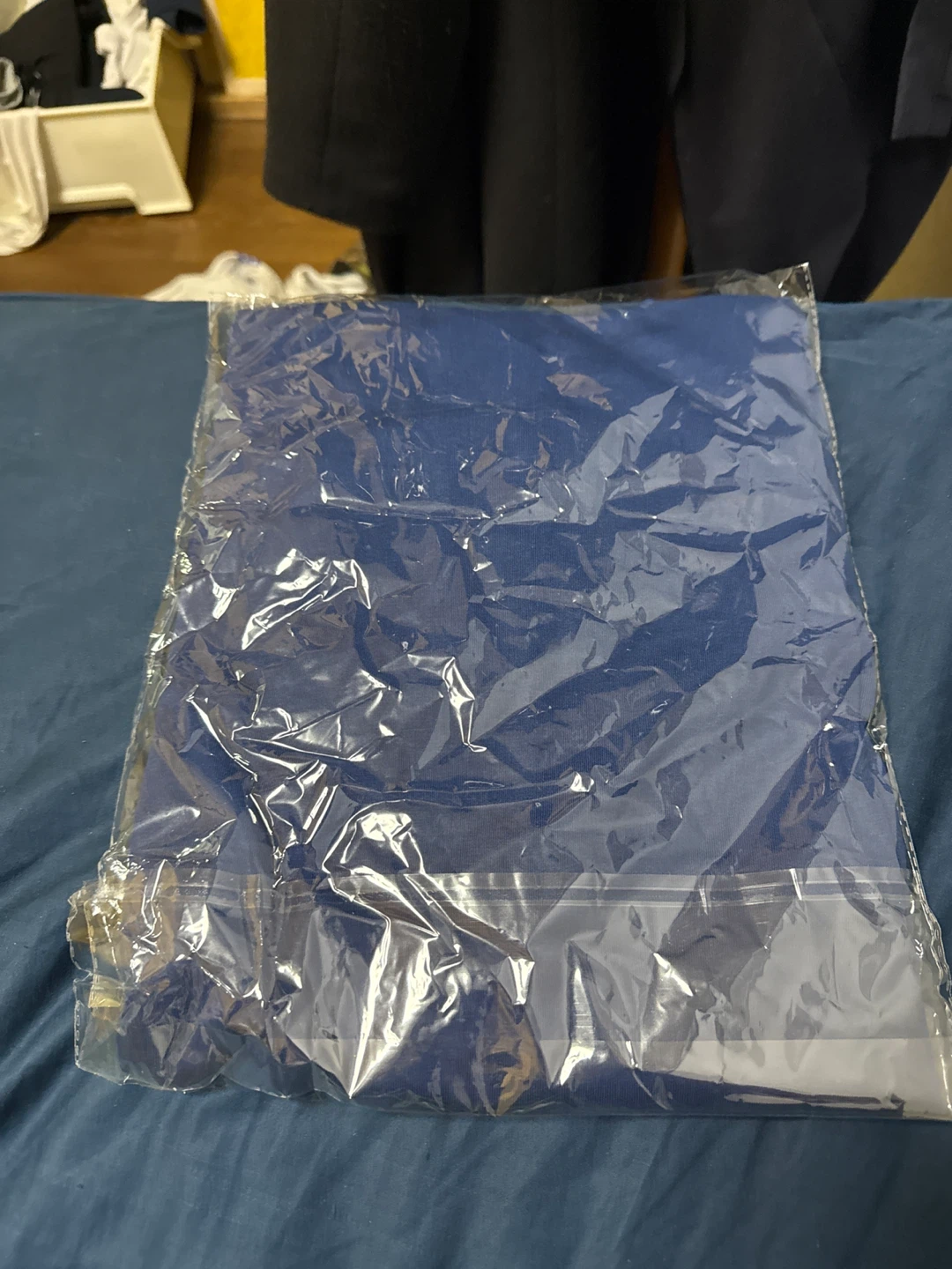 エンポリオアルマーニ Tシャツ 青 XLの写真2枚目