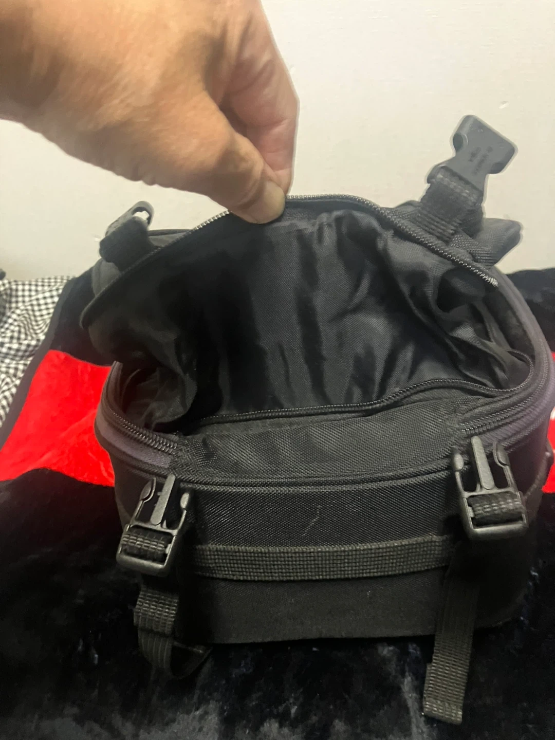 商談中。ゴールドウイン バイク用シートバッグの写真3枚目
