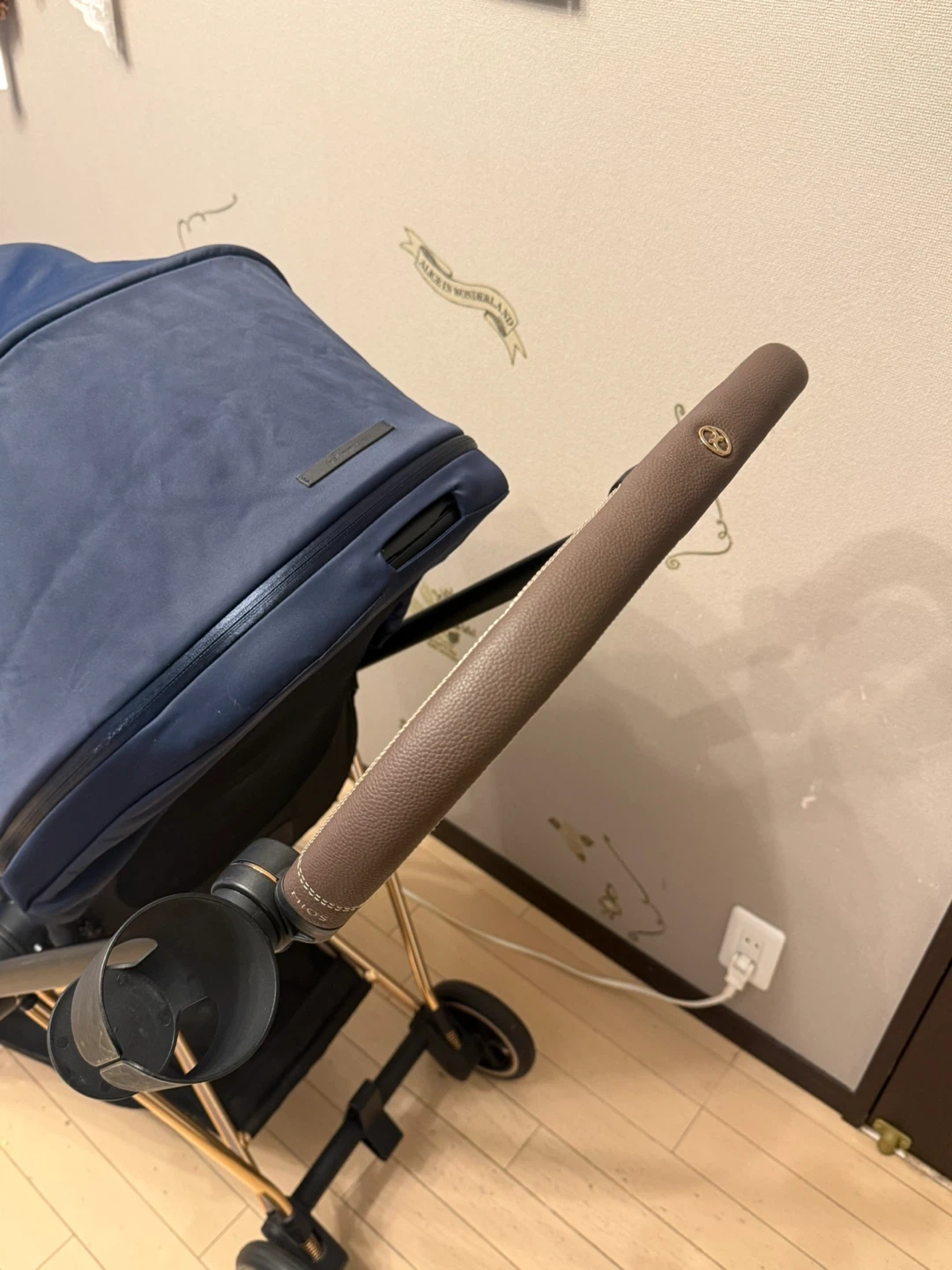 サイベックス ミオス ベビーカー ゴールドの写真4枚目