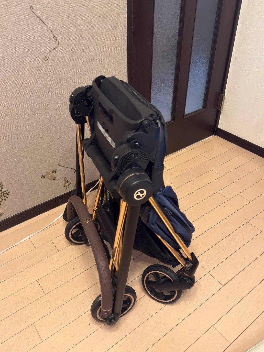 サイベックス ミオス ベビーカー ゴールドの写真10枚目