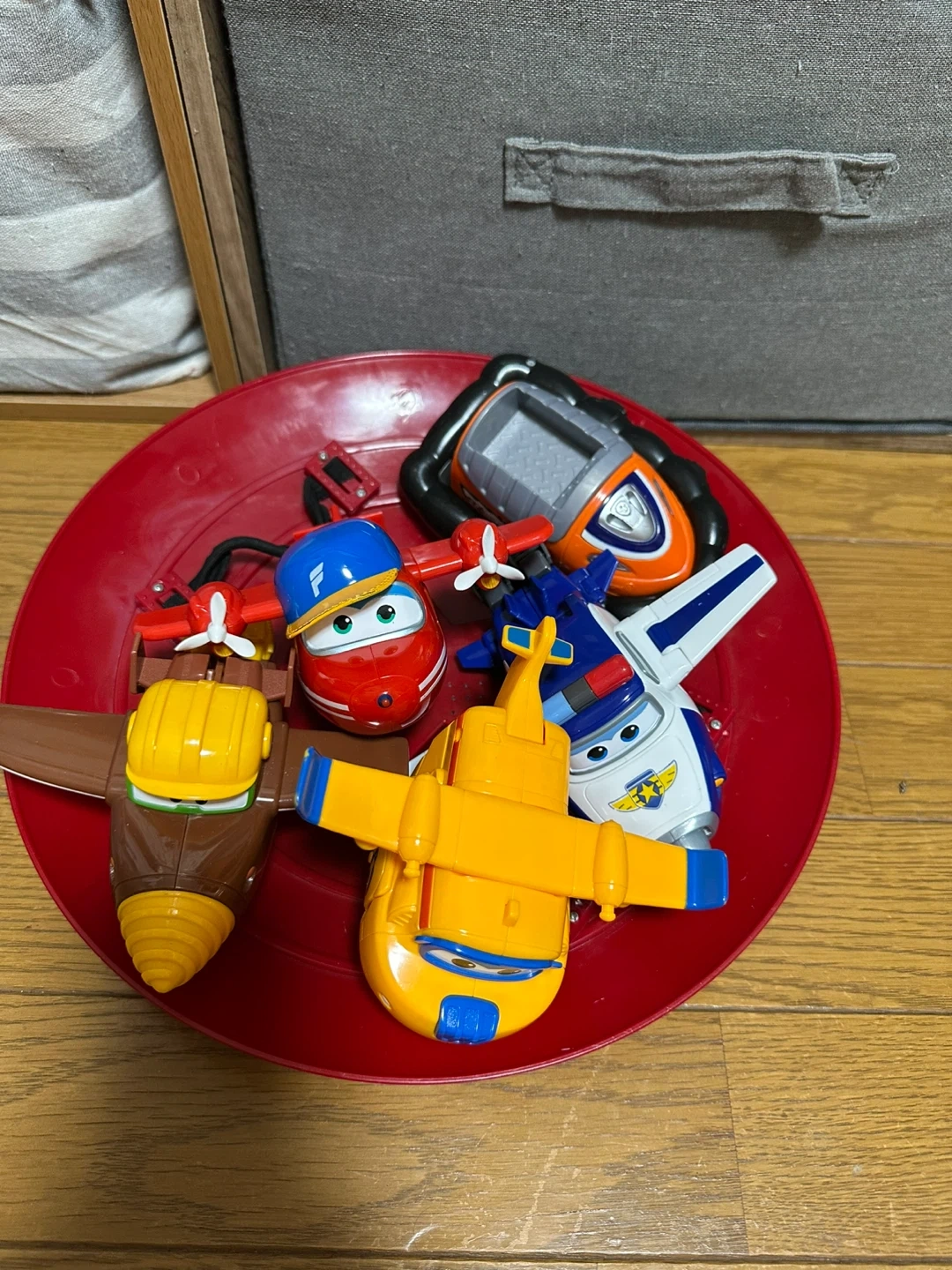 スーパーウィングス おもちゃ セット