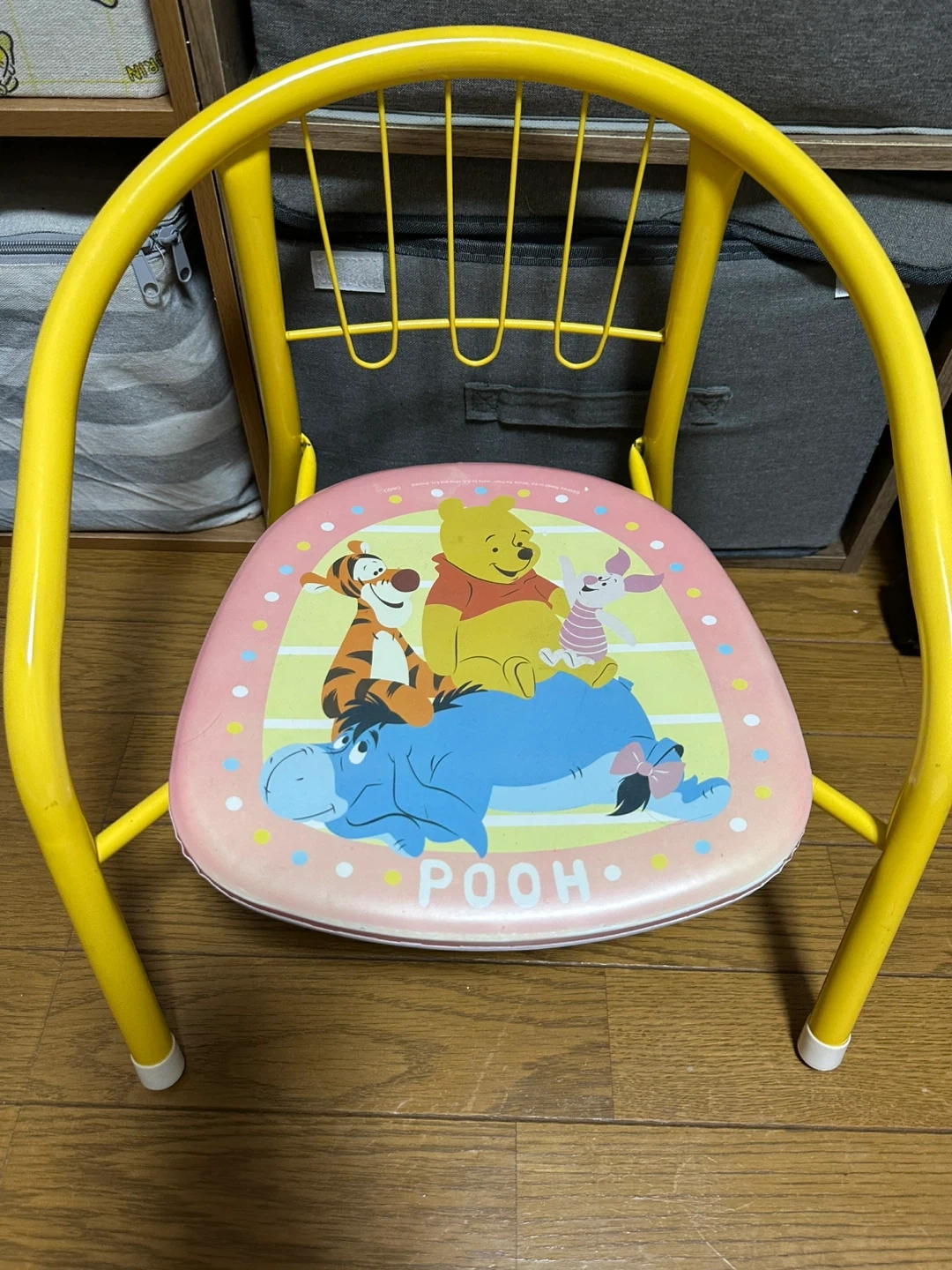 くまのプーさん キッズチェア 子供用椅子の写真2枚目