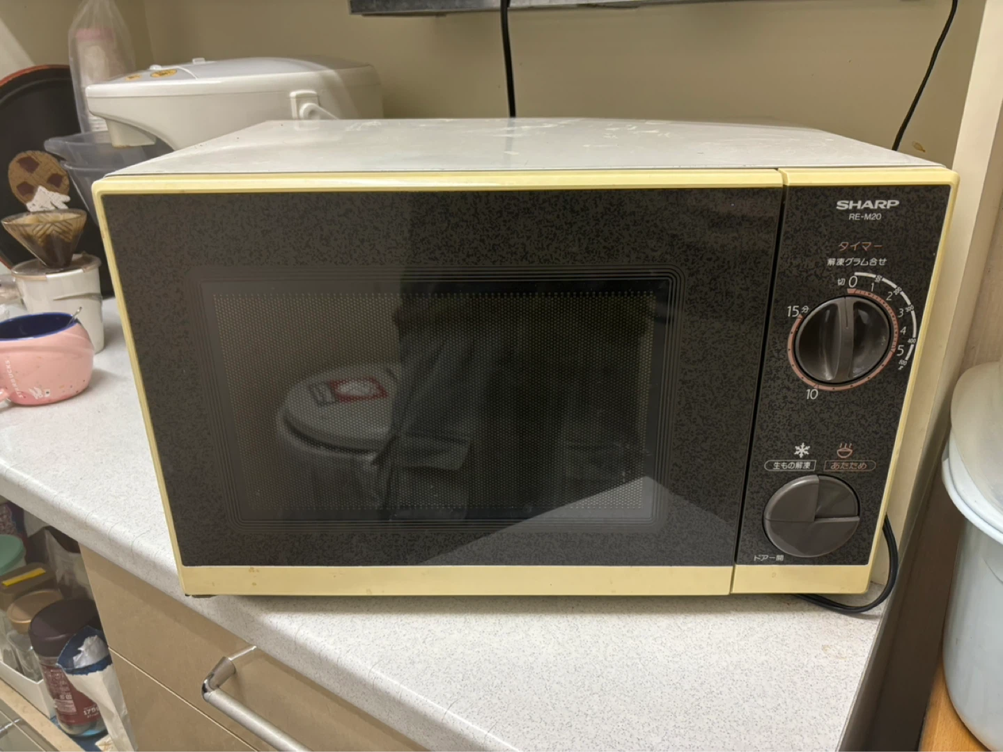 シャープ 電子レンジ RE-M20 1992年製使えます。