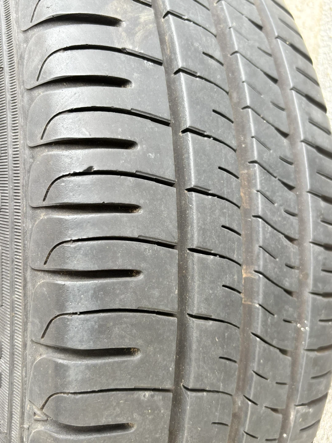 ダンロップ サマータイヤ 185/60R15 4本セットの写真6枚目