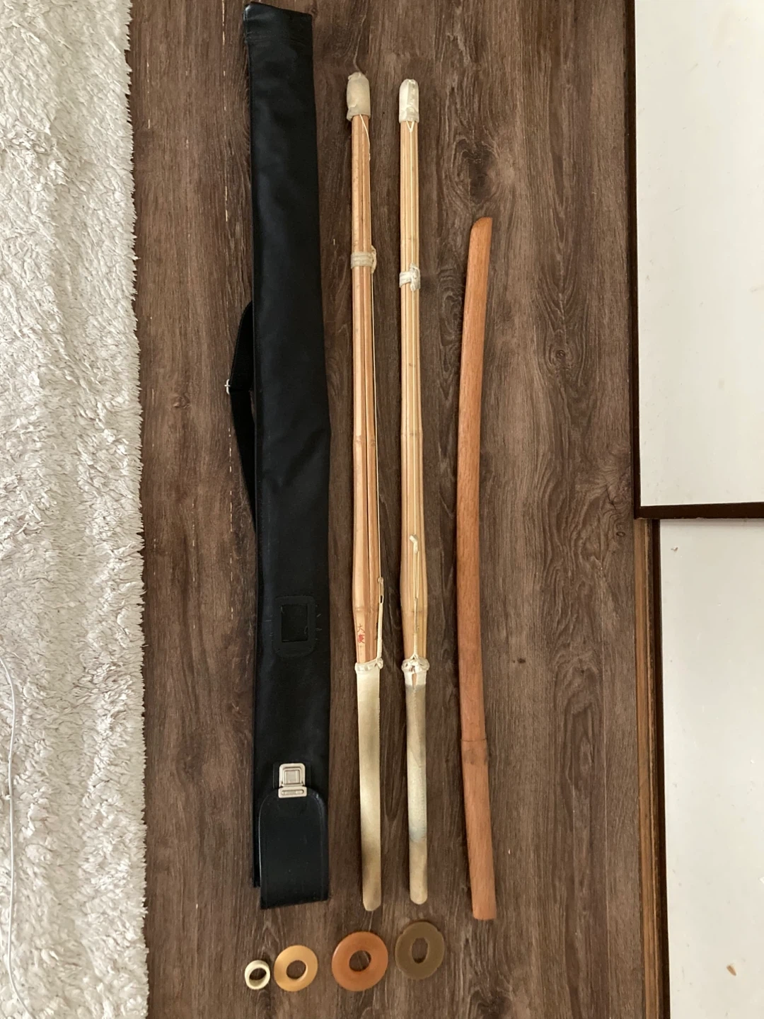 剣道 竹刀 2本セット 木刀 鍔 ケース付きの写真2枚目
