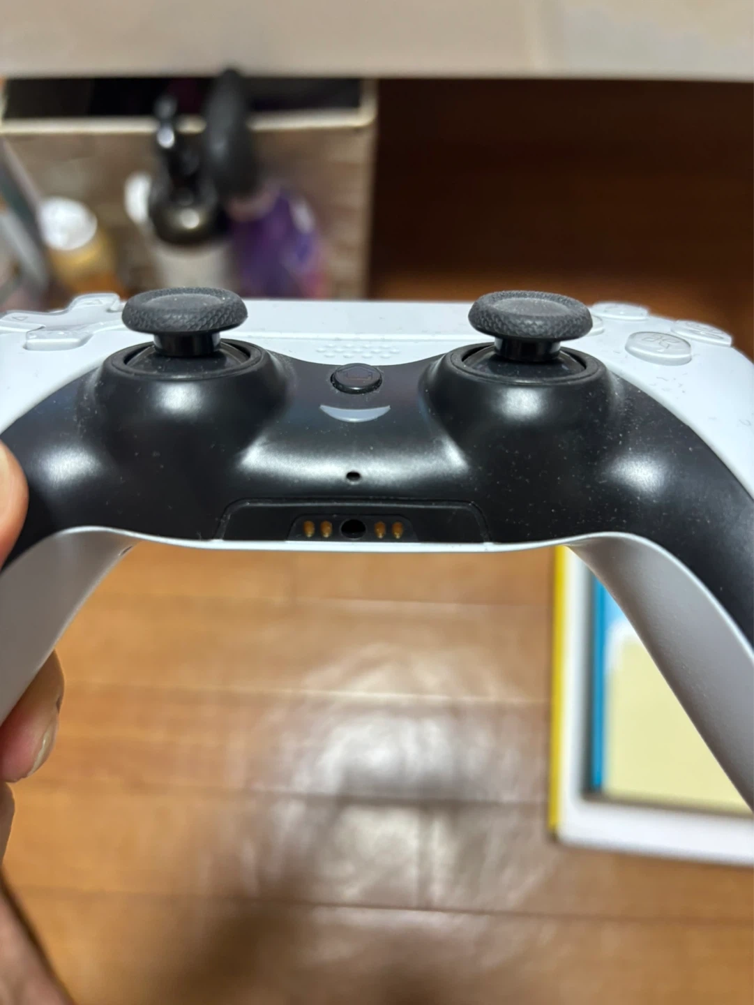 ps5コントローラー風コントローラーの写真3枚目