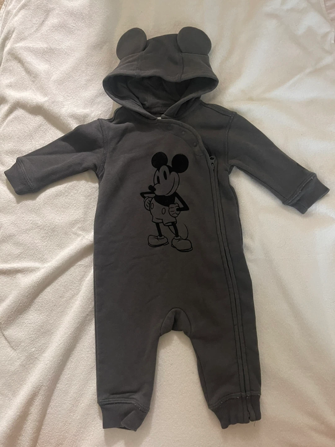 BABY GAPディズニー ロンパース 3-6ヶ月