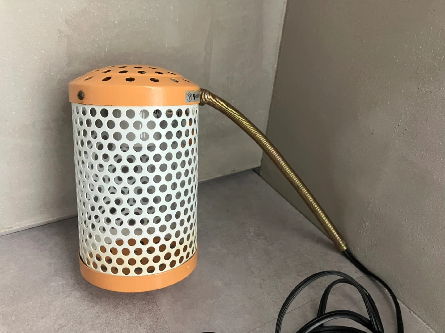マルカン セラミックヒーター 100W 保温用