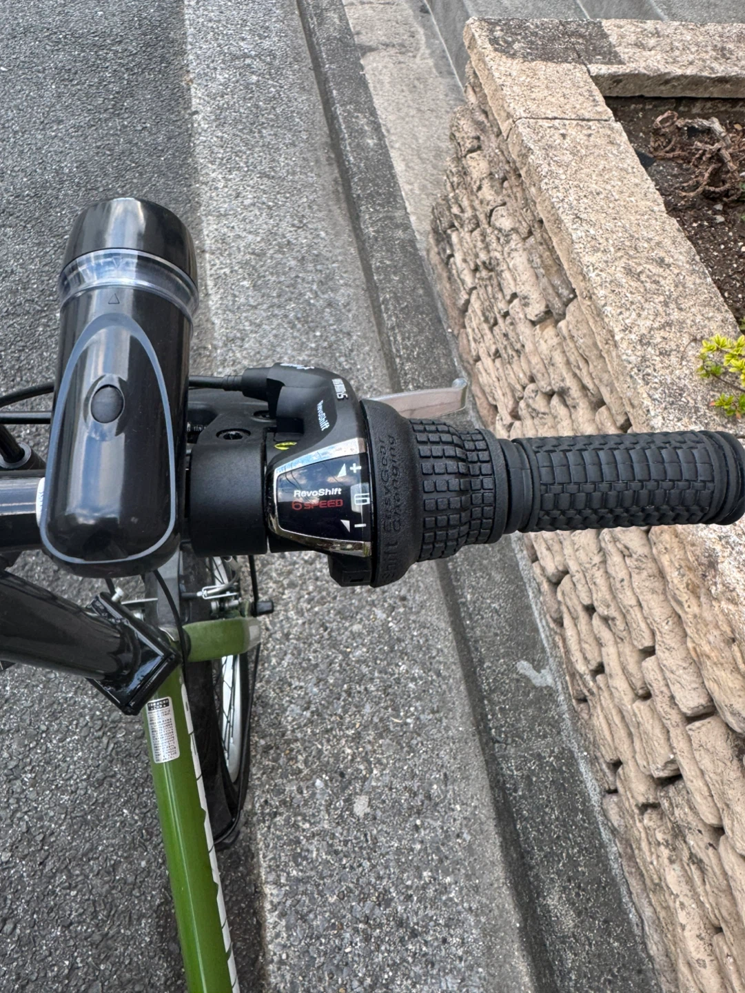 【美品】HUMMERの折りたたみ自転車の写真5枚目