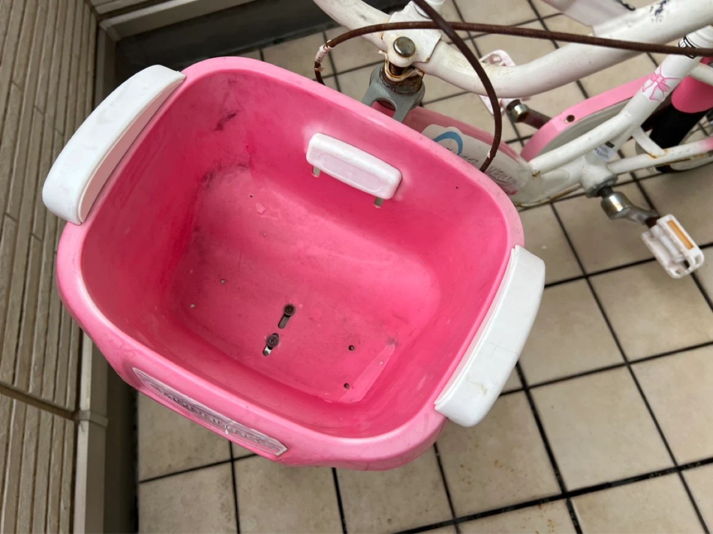 子供用自転車 16インチ 補助輪付き ピンク スイートメロディの写真2枚目