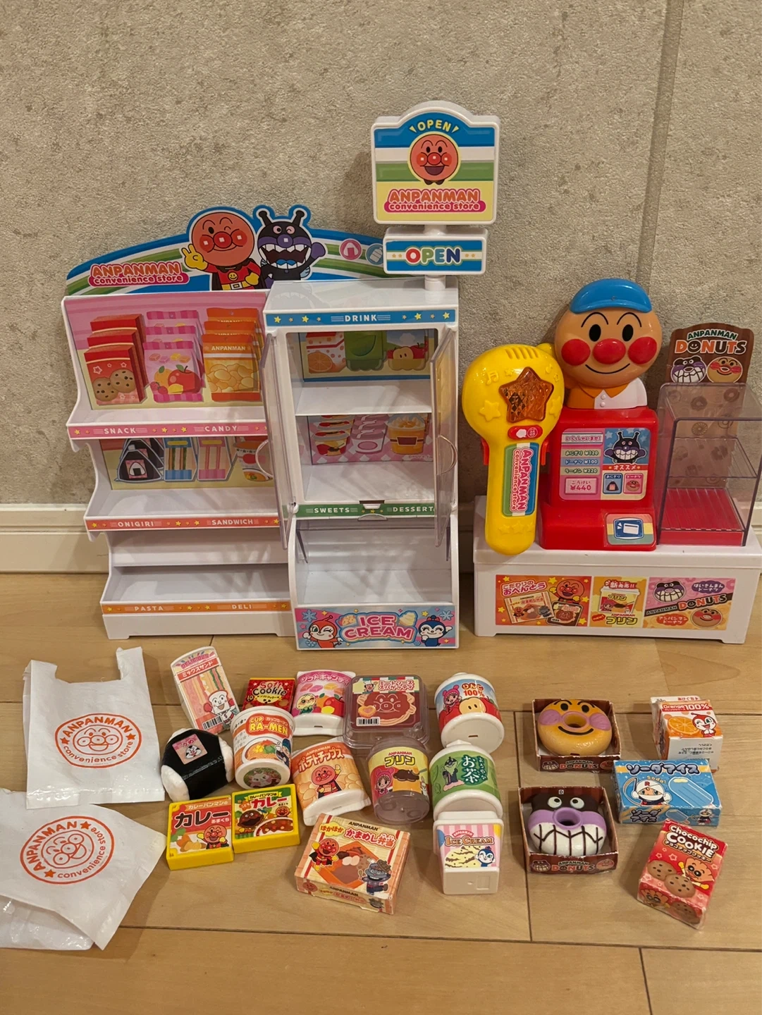 【6月中旬フリマ出品予定】気になる方はお早めに♪いらっしゃいませ! アンパンマンコンビニの写真2枚目