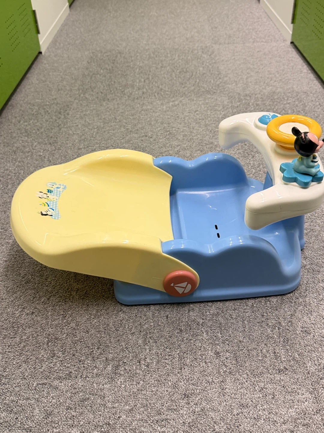 ディズニー ベビーチェアの写真4枚目
