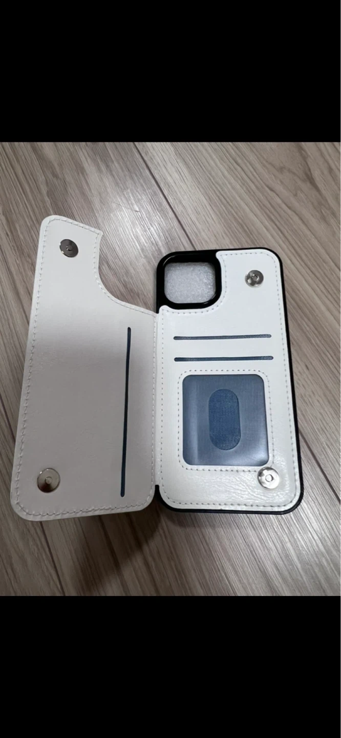 新品、未使用❣️iPhone14 ケース 手帳型 横浜DeNAベイスターズの写真3枚目