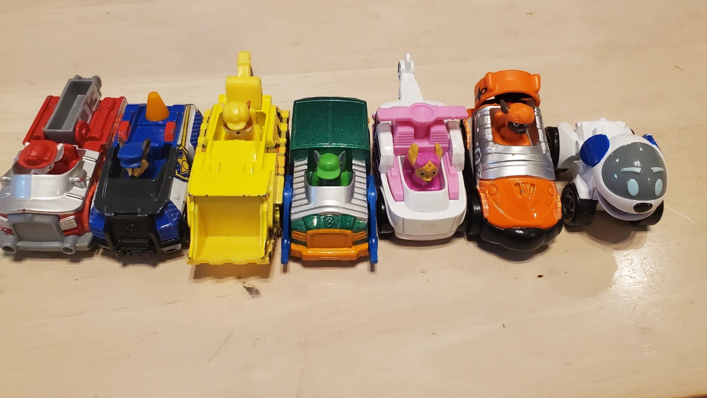 パウパトロール パウステーション ミニカーセットの写真4枚目