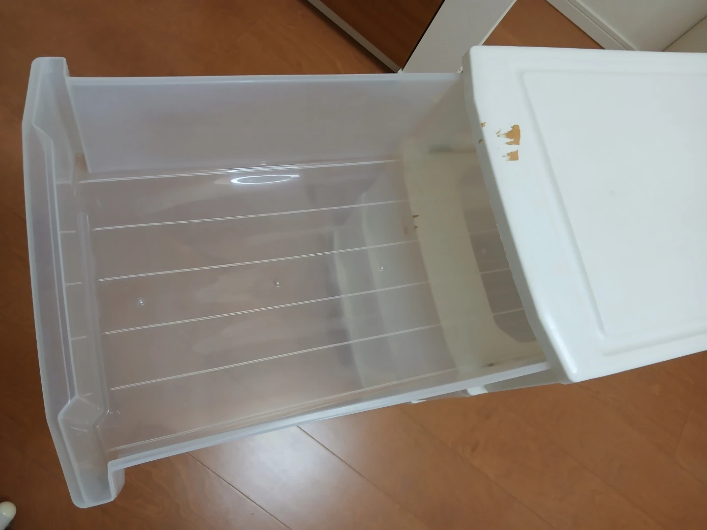 プラスチック製 3段チェスト 収納ケースの写真2枚目