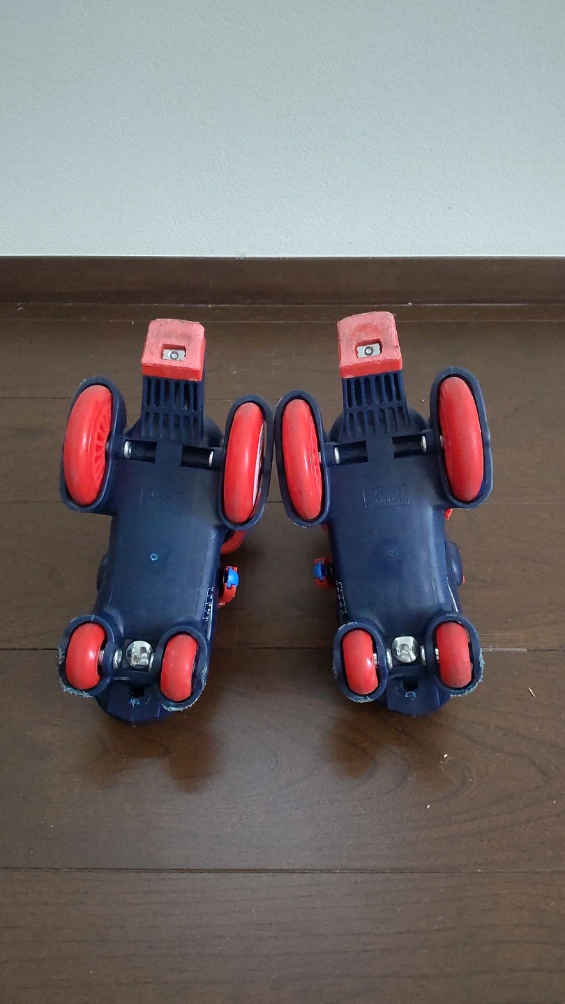 サイズ調整可能 キッズローラースケート 17〜21cmの写真2枚目