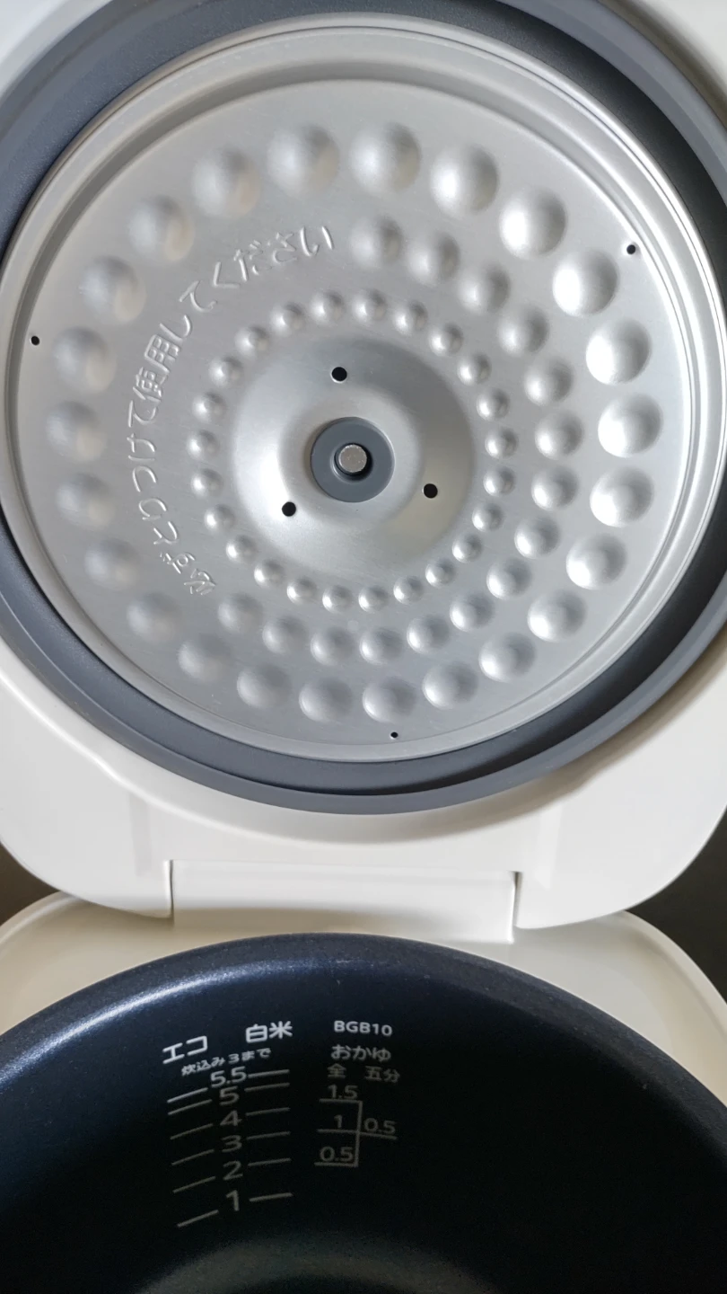 タイガー 炊飯器 JBH-G102の写真3枚目
