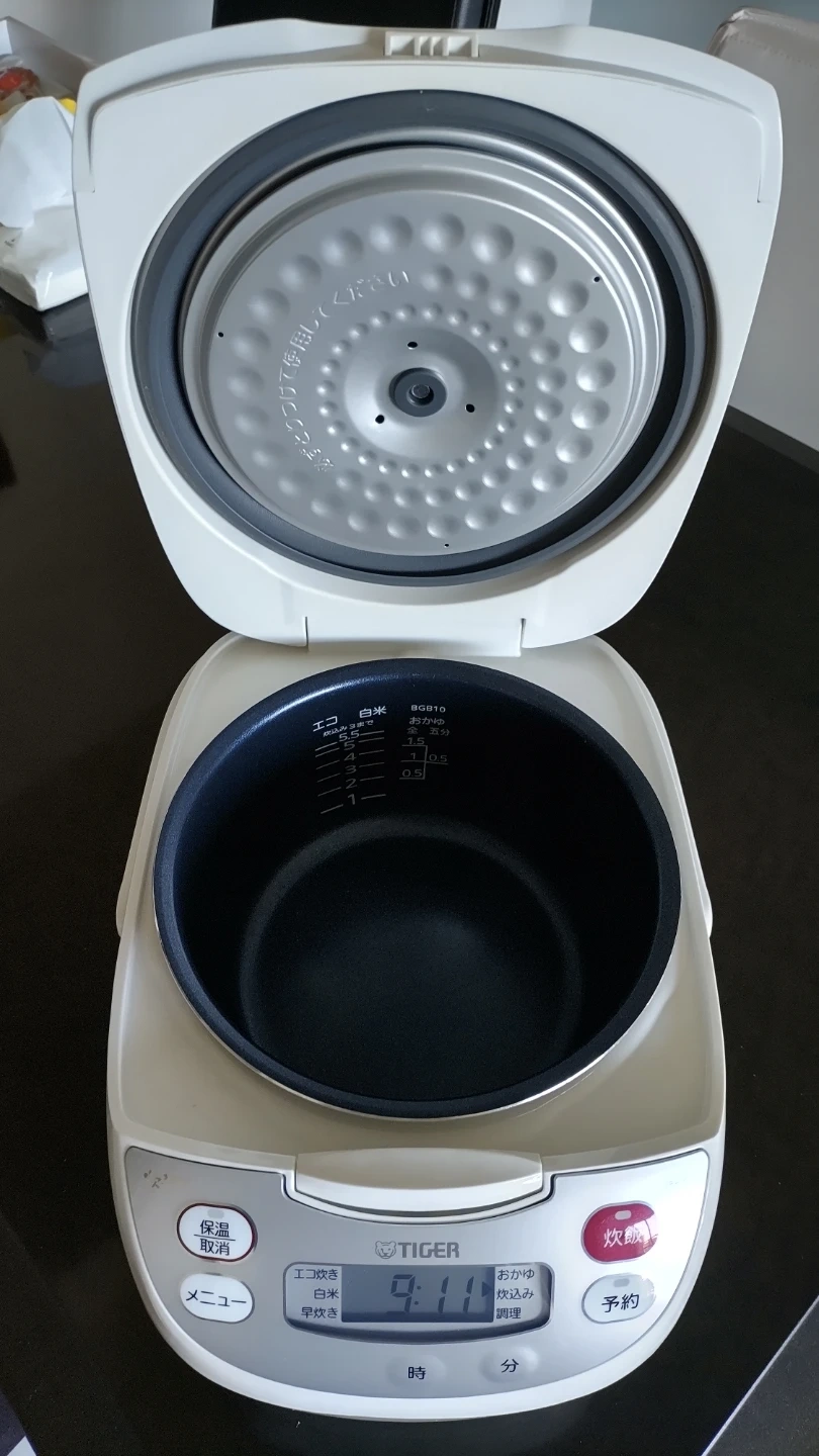 タイガー 炊飯器 JBH-G102の写真2枚目