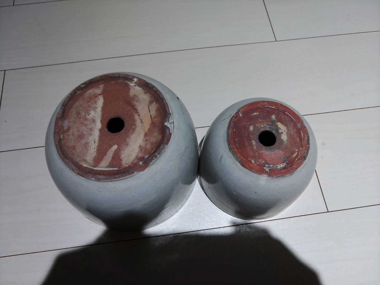 陶磁器 植木鉢 2個セット(大小)+受け皿2付き(大小)の写真3枚目