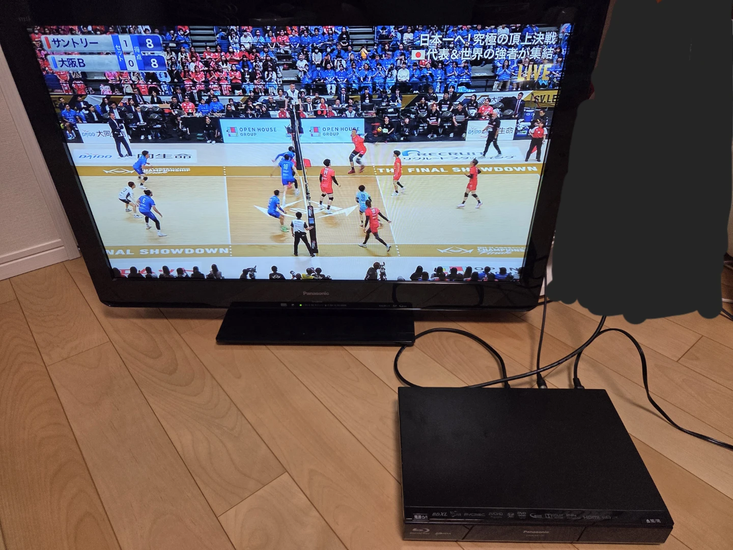 パナソニック テレビTH-L32C50&レコーダー DMR-BR130
