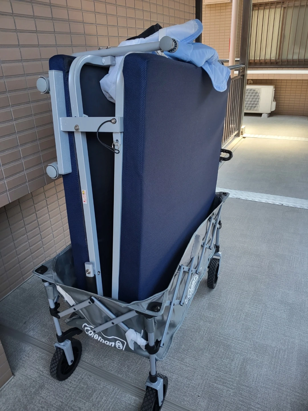 折りたたみ式移動ベッドを販売します。の写真8枚目