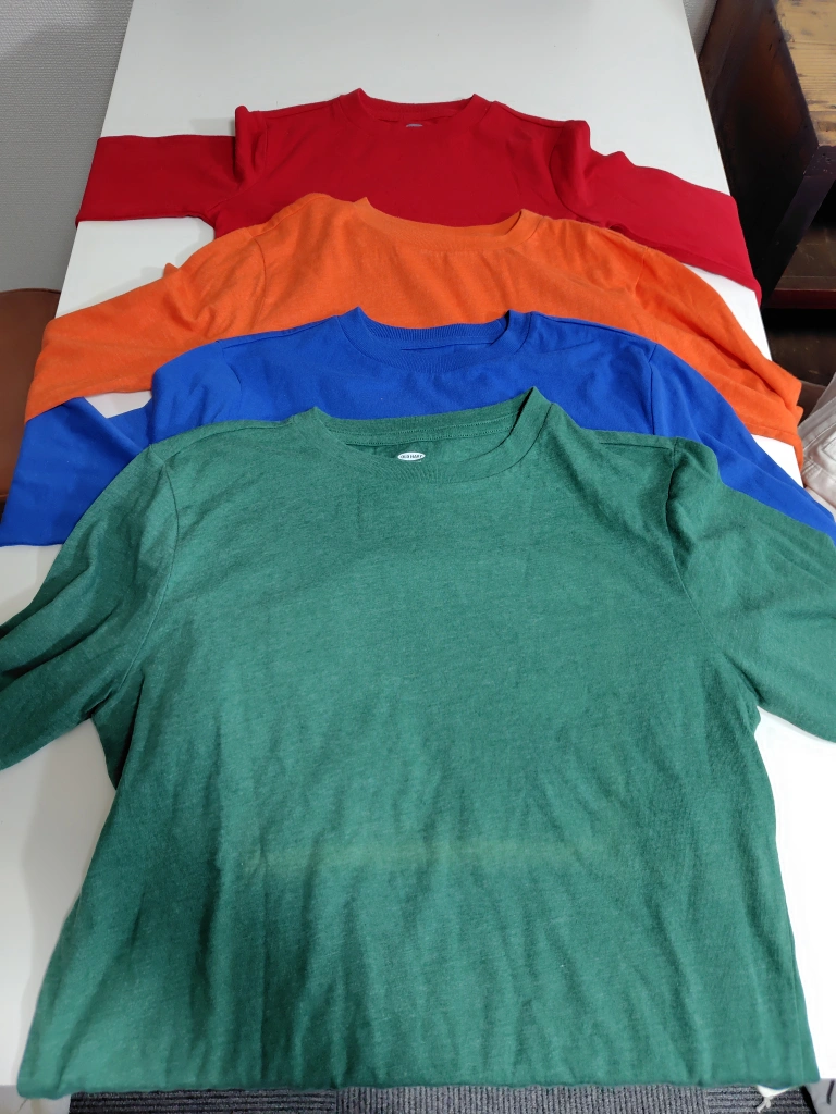 オールドネイビー 長袖Tシャツ 4枚セット