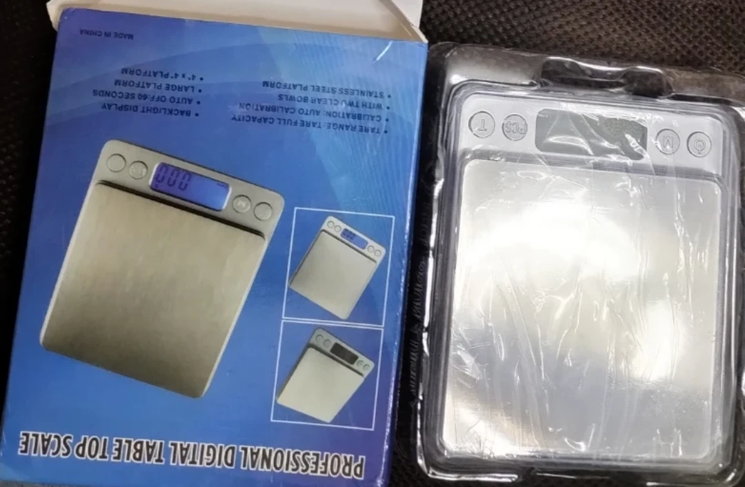 デジタル卓上スケール 新品