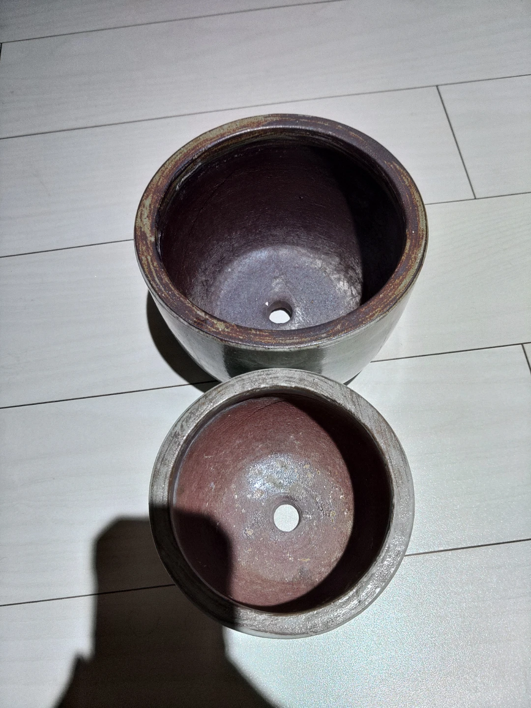 陶磁器 植木鉢 2個セット(大小)+受け皿2付き(大小)の写真2枚目