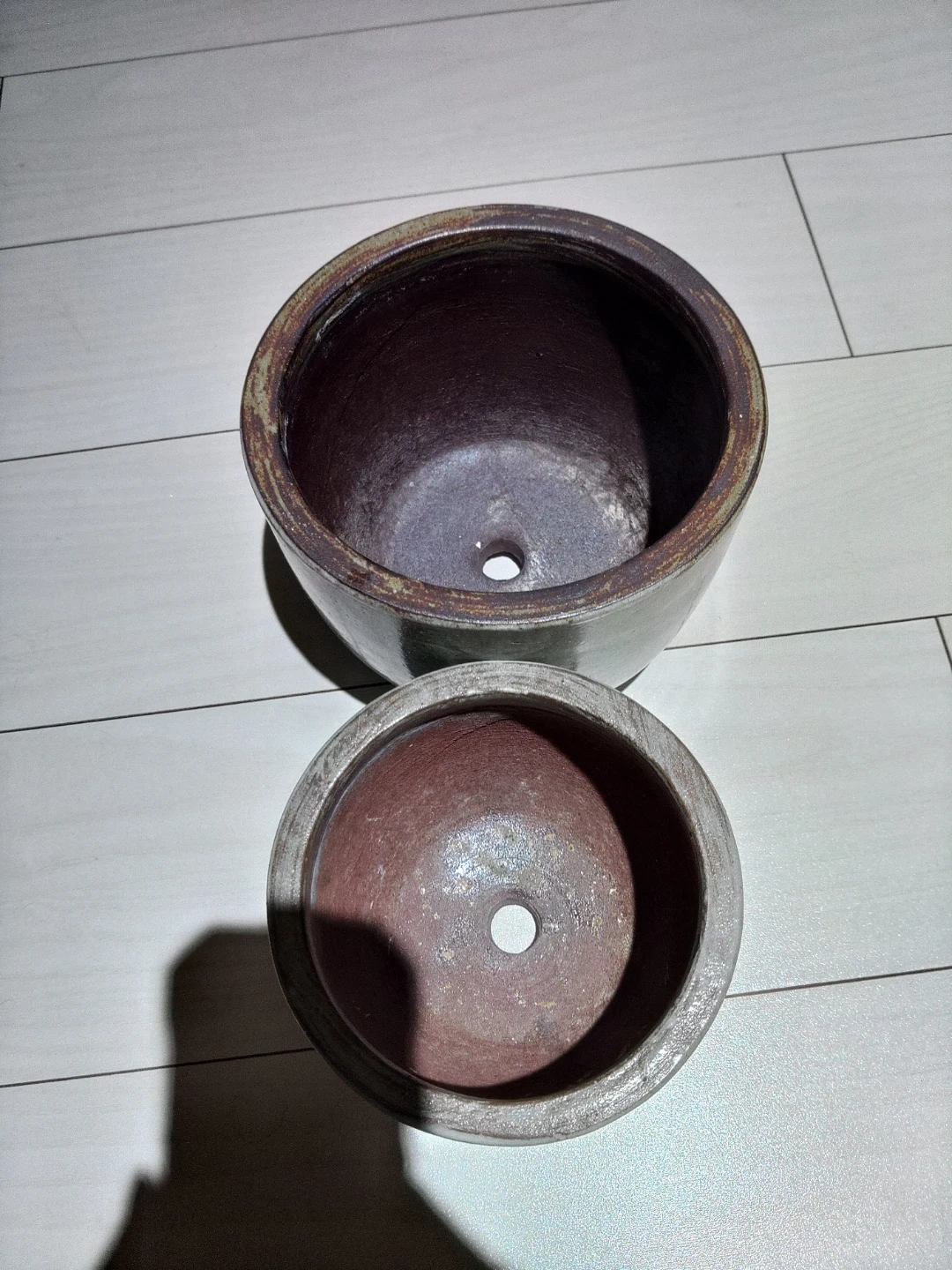 陶磁器 植木鉢 2個セット(大小)+受け皿2付き(大小)の写真2枚目