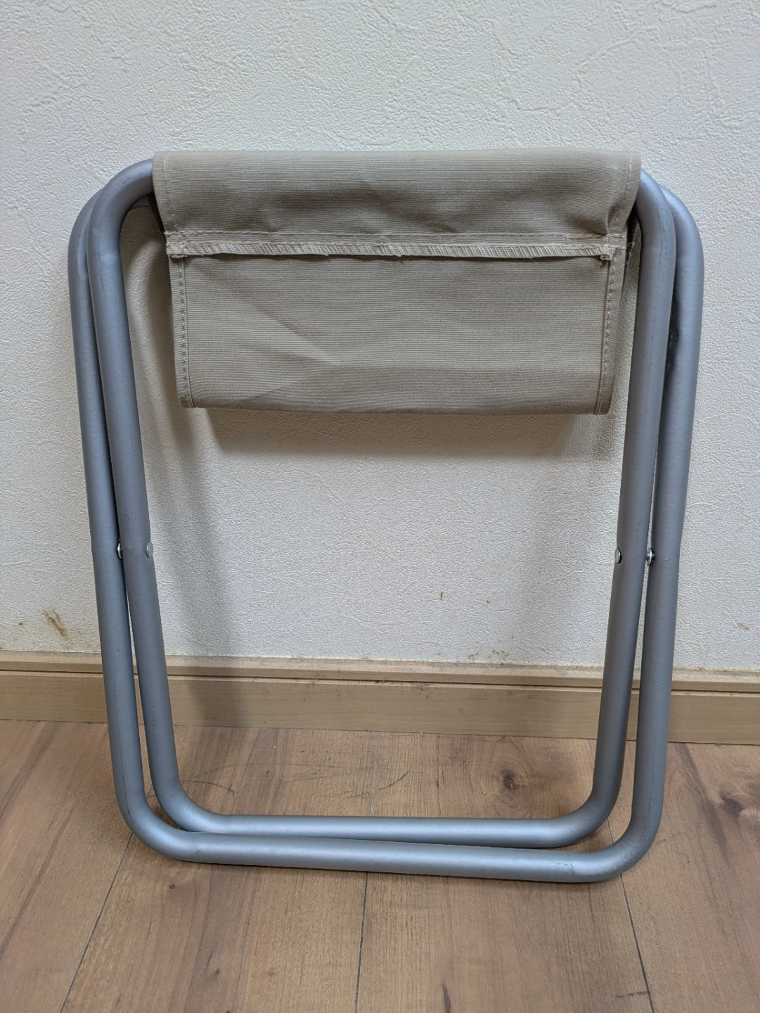 無印良品 折りたたみスツール 2脚セットの写真3枚目