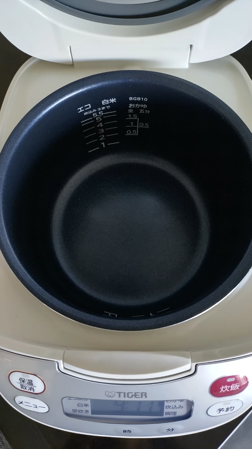 タイガー 炊飯器 JBH-G102の写真4枚目