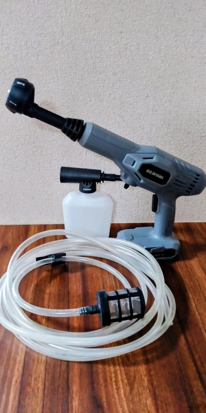 アイリスオーヤマ 充電式高圧ハンディウォッシャー