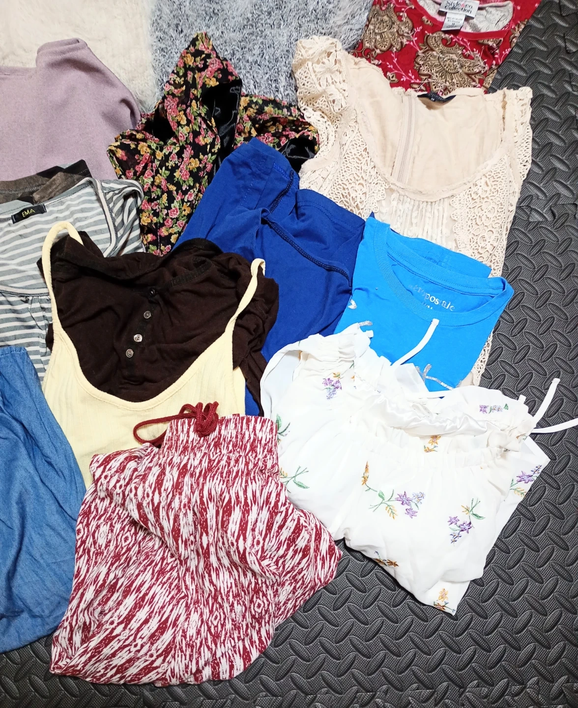 レディース トップス ボトム他 まとめ売り17着の写真5枚目