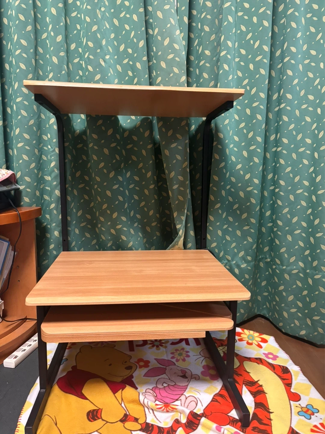 パソコンローデスク木目調机 【座椅子使用で作業しやすいです。】