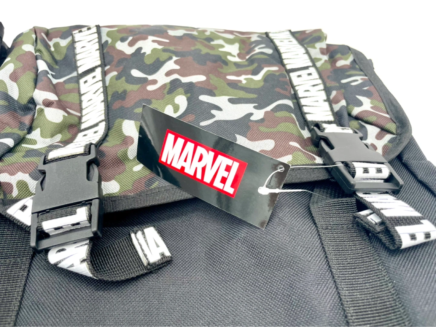 MARVEL マーベル セガプライズ リュック ウエストバッグ 2点 タグ付 リュックサック バックパック ポーチ ショルダーの写真5枚目