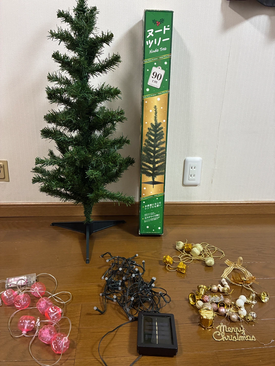 太陽光ライト付き　クリスマスツリー 90cm