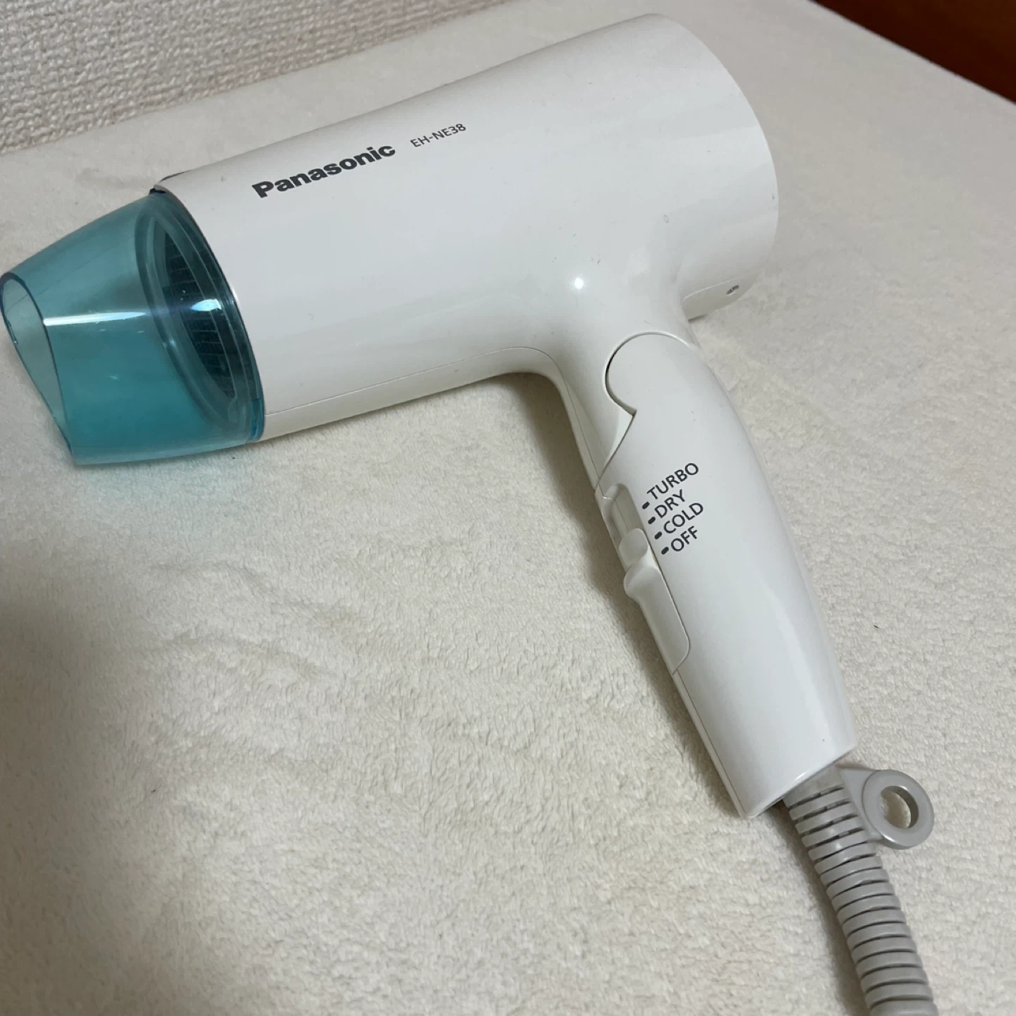 Panasonicパナソニック ヘアドライヤー EH-NE38の写真2枚目