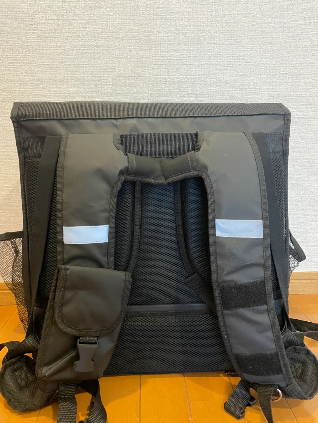 ウーバーイーツ 配達用バッグの写真3枚目