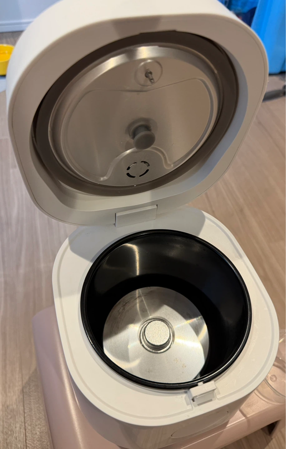 MAXZEN 炊飯器 1.2合 ホワイトの写真4枚目