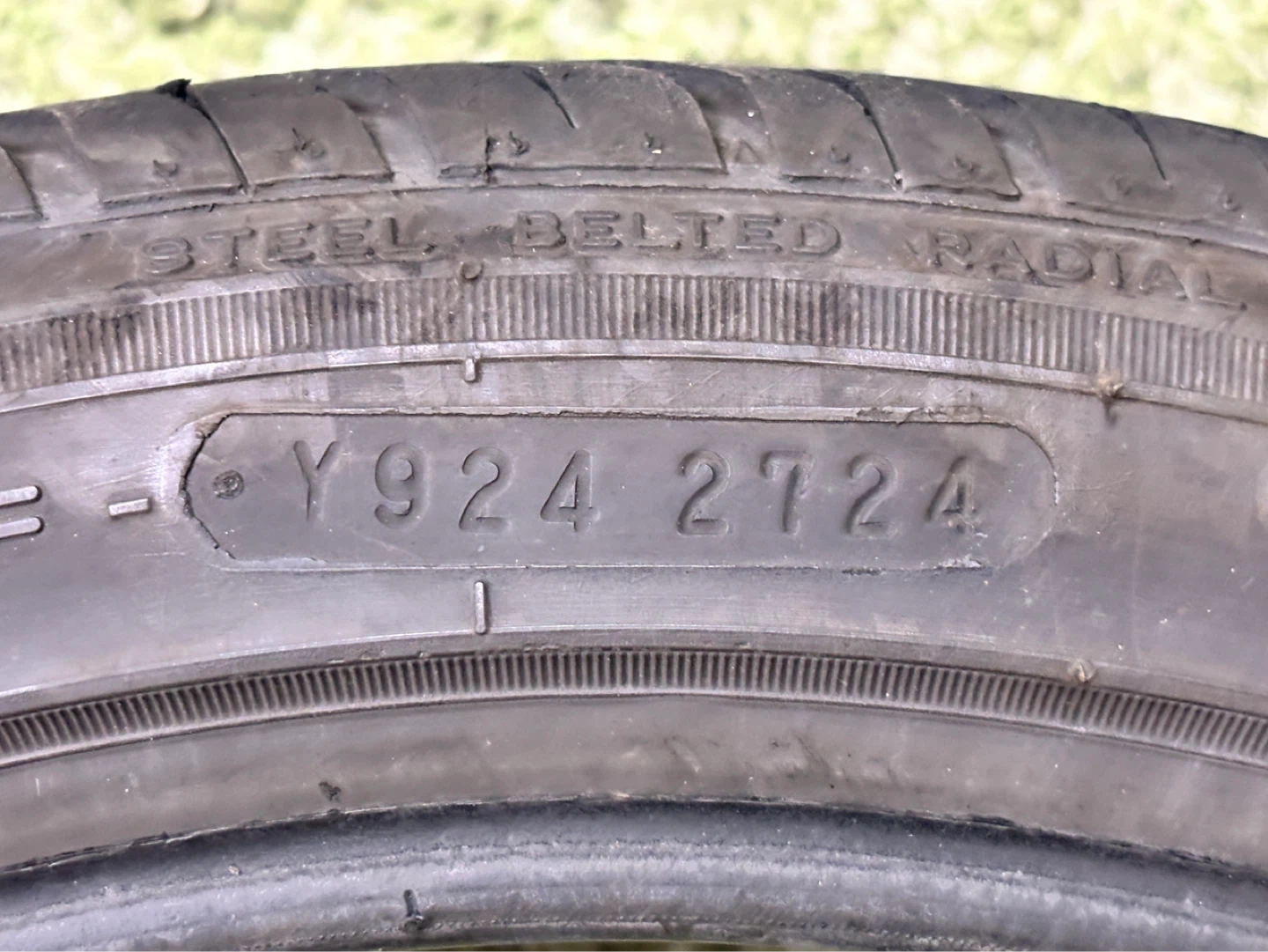 ナンカン 235/40R18 タイヤ 2本セットの写真5枚目