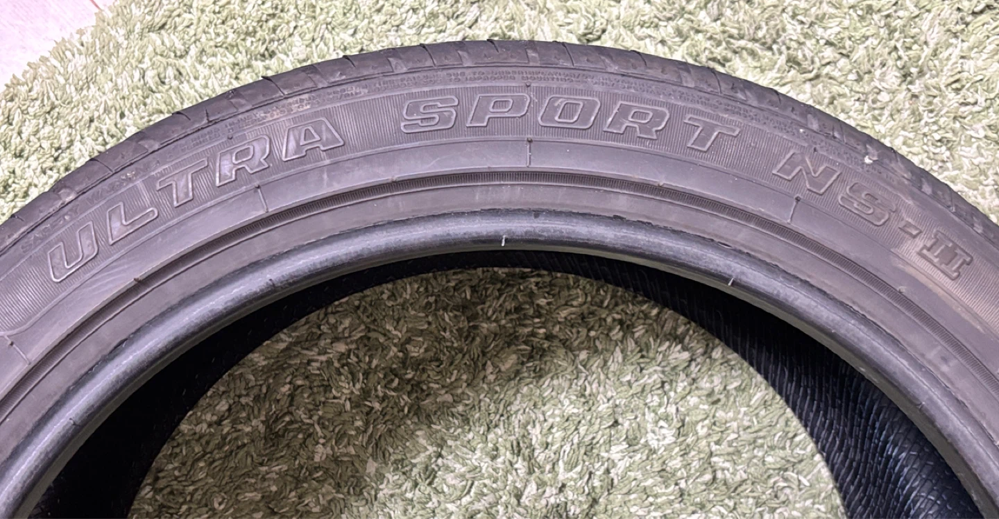 ナンカン 235/40R18 タイヤ 2本セットの写真4枚目
