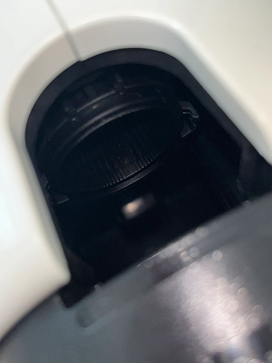 NESPRESSO コーヒーメーカー C40☕️の写真4枚目